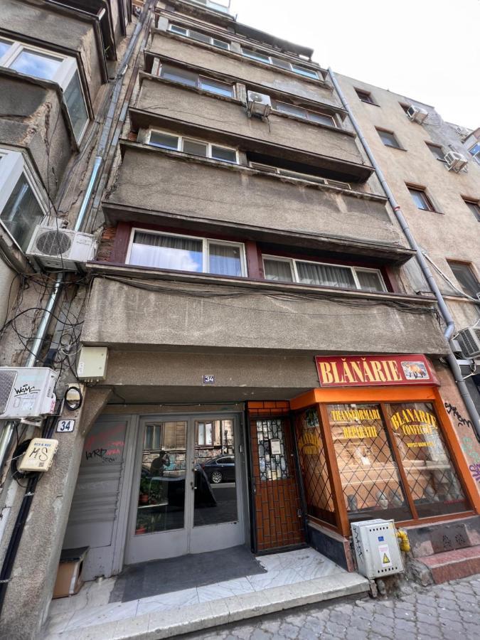 Emi Apartaments Букурещ Екстериор снимка